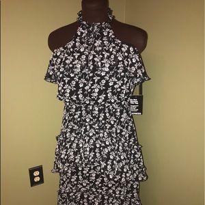 Small/Petite EXPRESSE Dress NWT